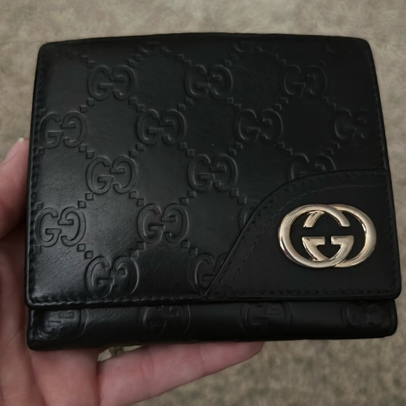 GUCCI Black leather  bi fold GG Guccisima Wallet Authentic Vintage - Picture 1 of 8